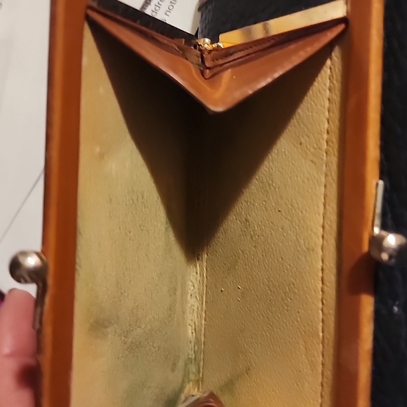 Vintage Dooney &‎ Bourke checkbook wallet - Picture 13 of 14